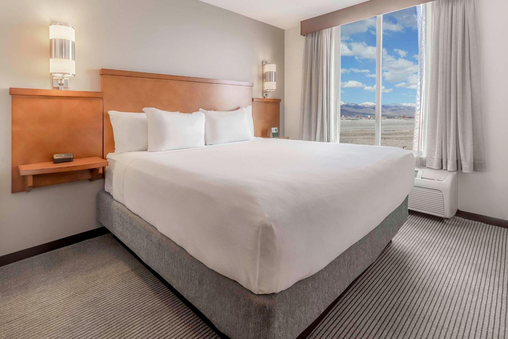 Hyatt Place Salt Lake City Airport מראה חיצוני תמונה